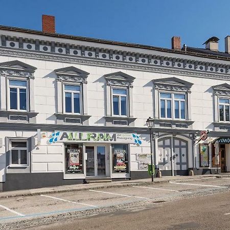 Allram "Topsleep" 24 Hours Checkin Вайдгофен-ан-дер-Тайя Екстер'єр фото